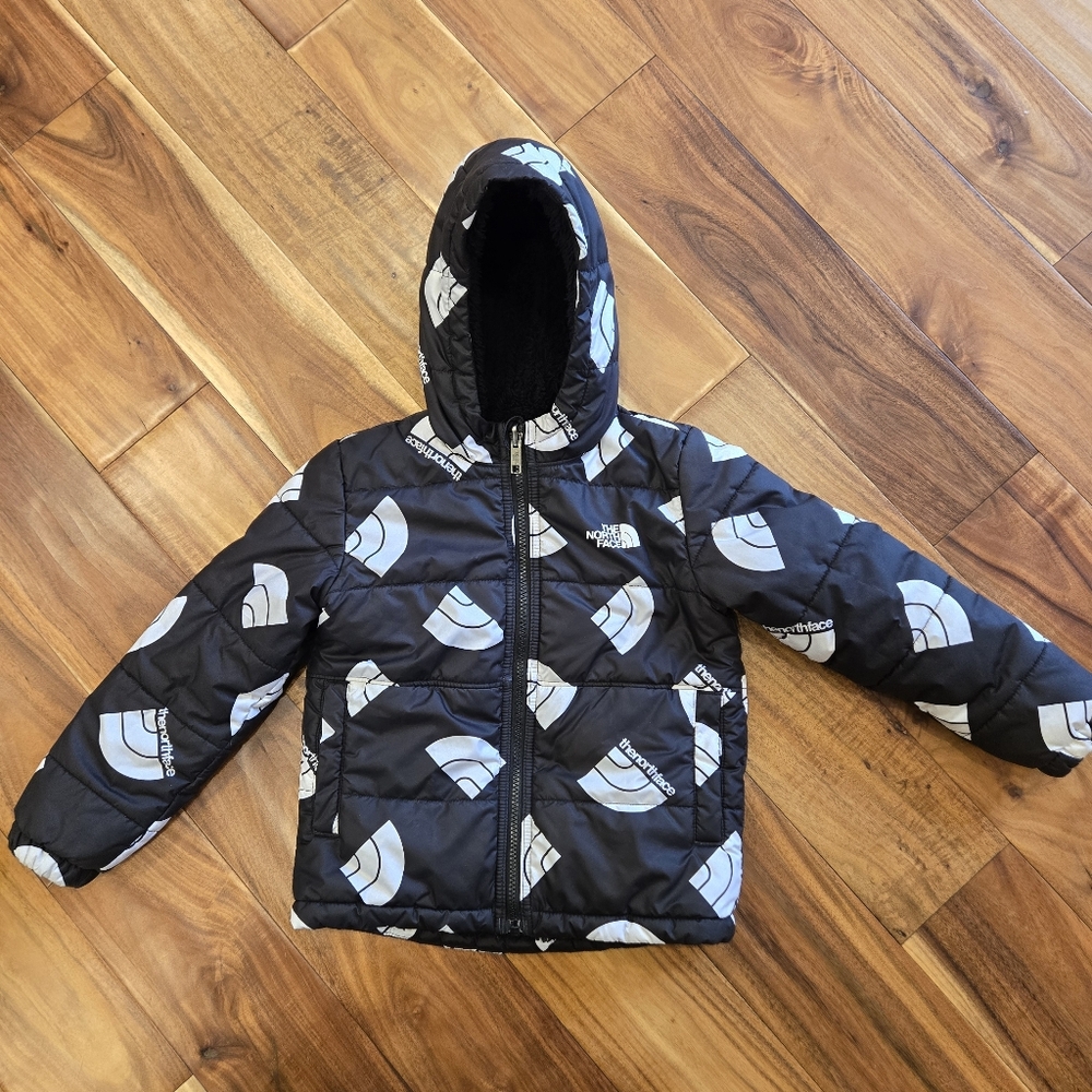 The North Face Boys Mt. Chimbo Reversible Full Zip Hooded Jacket‎ Size 5 Black